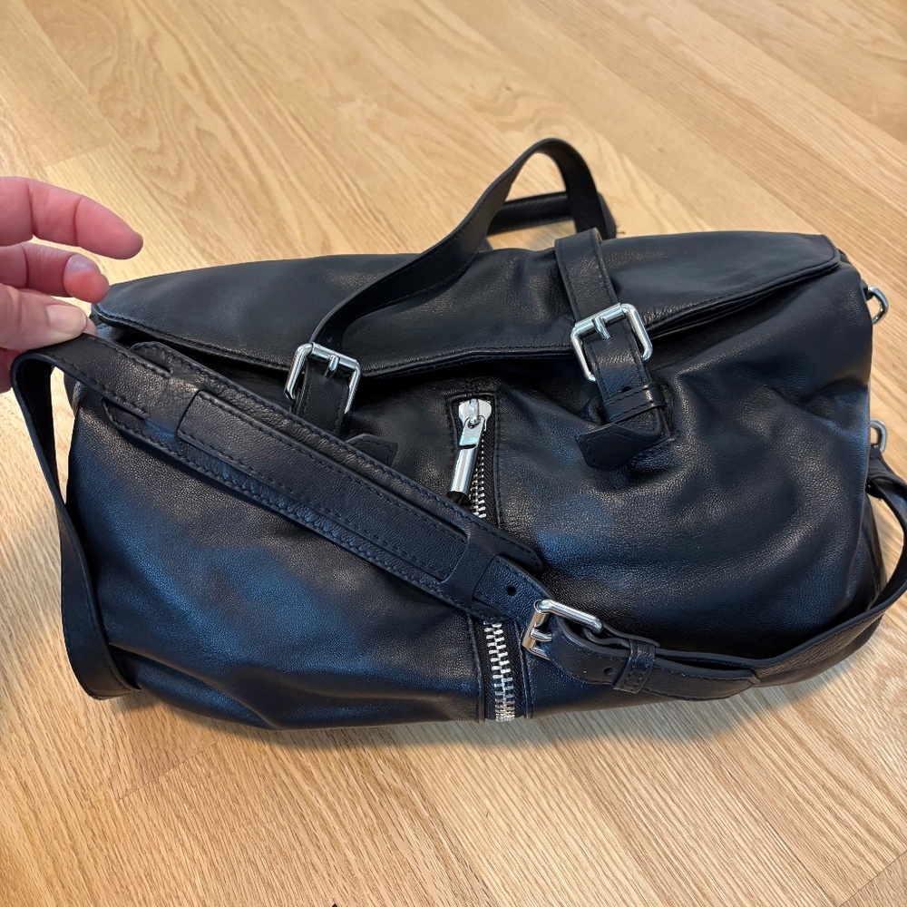 Elizabeth and James black handbag